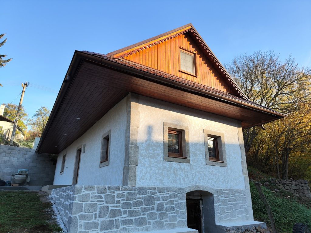Decorative-stone-Marek-Ukrop-Cabradsky-Vrbovok-16