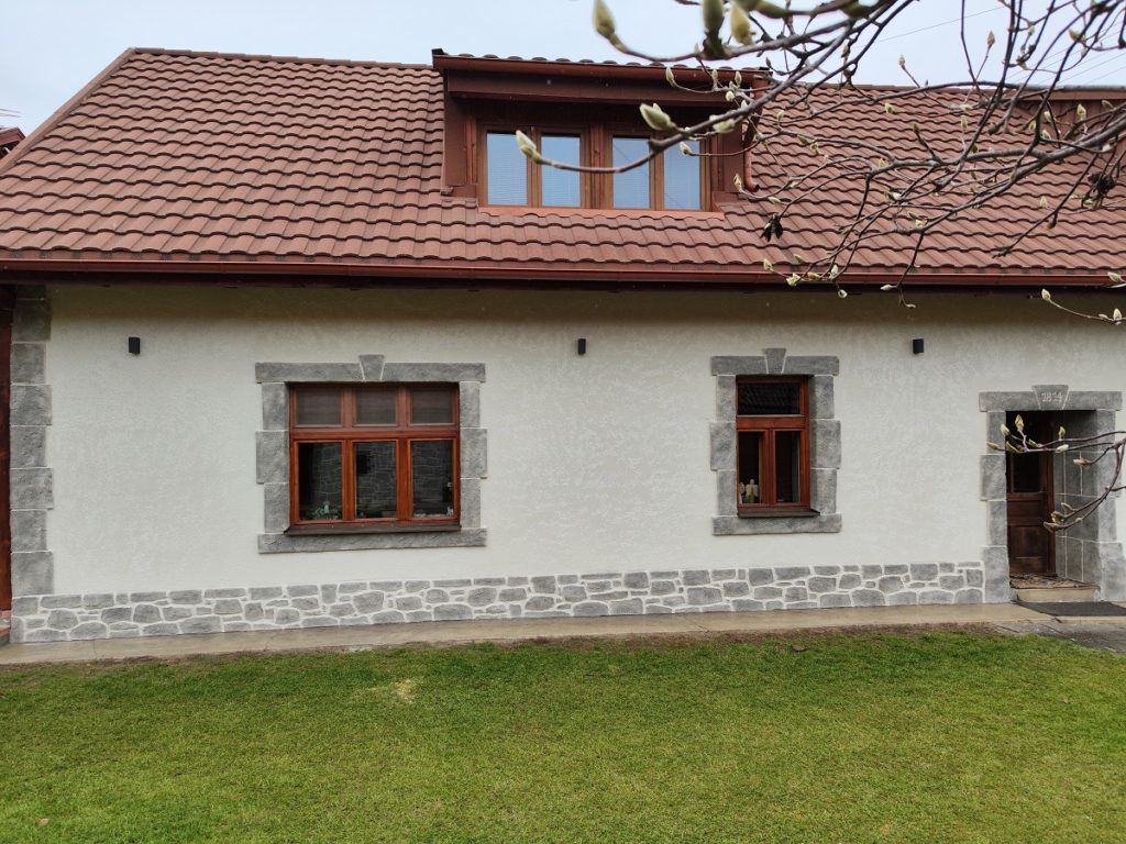Decorative stone Marek Ukrop Muran 18
